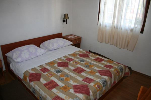 Apartments Ivan Perkov Tomas Bilo Primošten Esterno foto