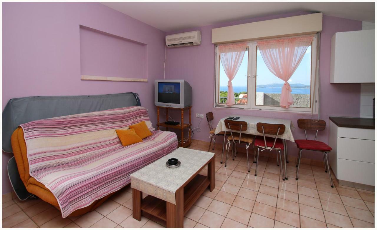 Apartments Ivan Perkov Tomas Bilo Primošten Esterno foto